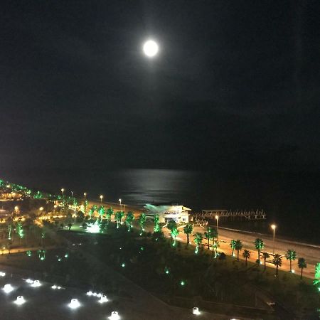 Batumi Beach Tower Aparthotel Exterior photo