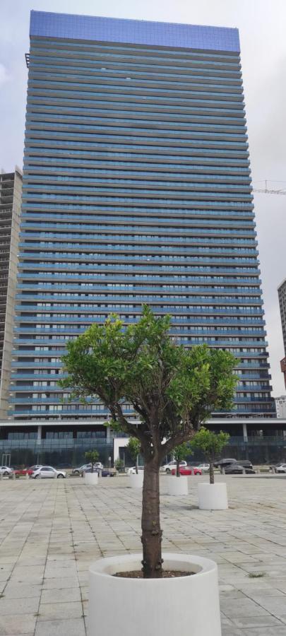 Batumi Beach Tower Aparthotel Exterior photo